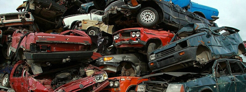 Car Wreckers title=